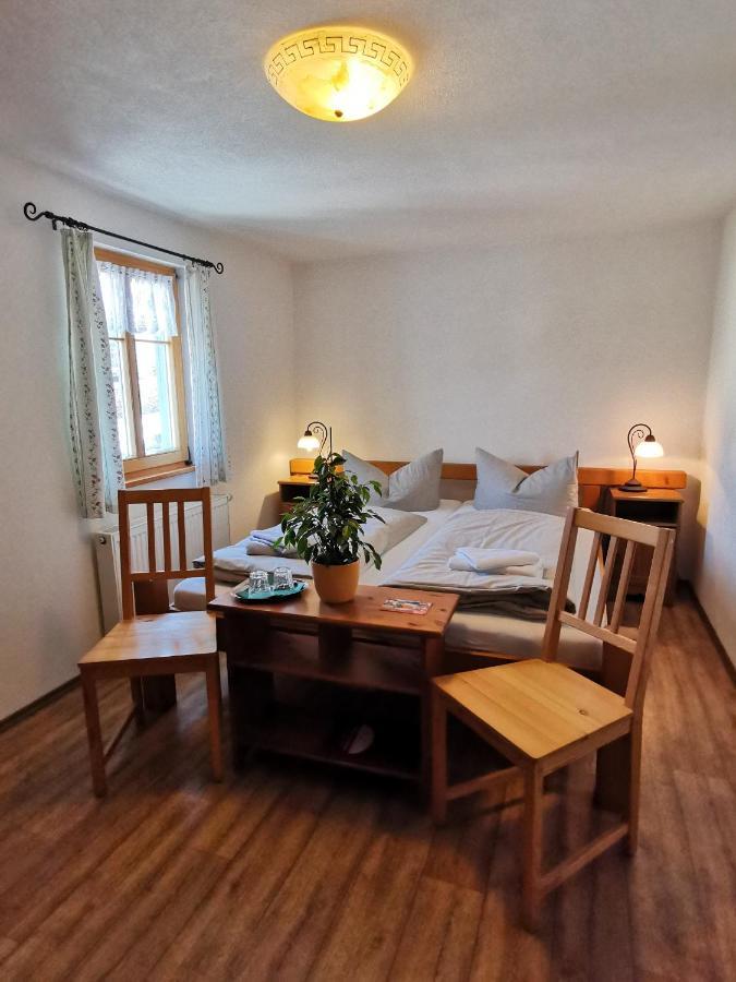 Pension Bauernhaus Vetter クロルト・ゴーリッシュ エクステリア 写真